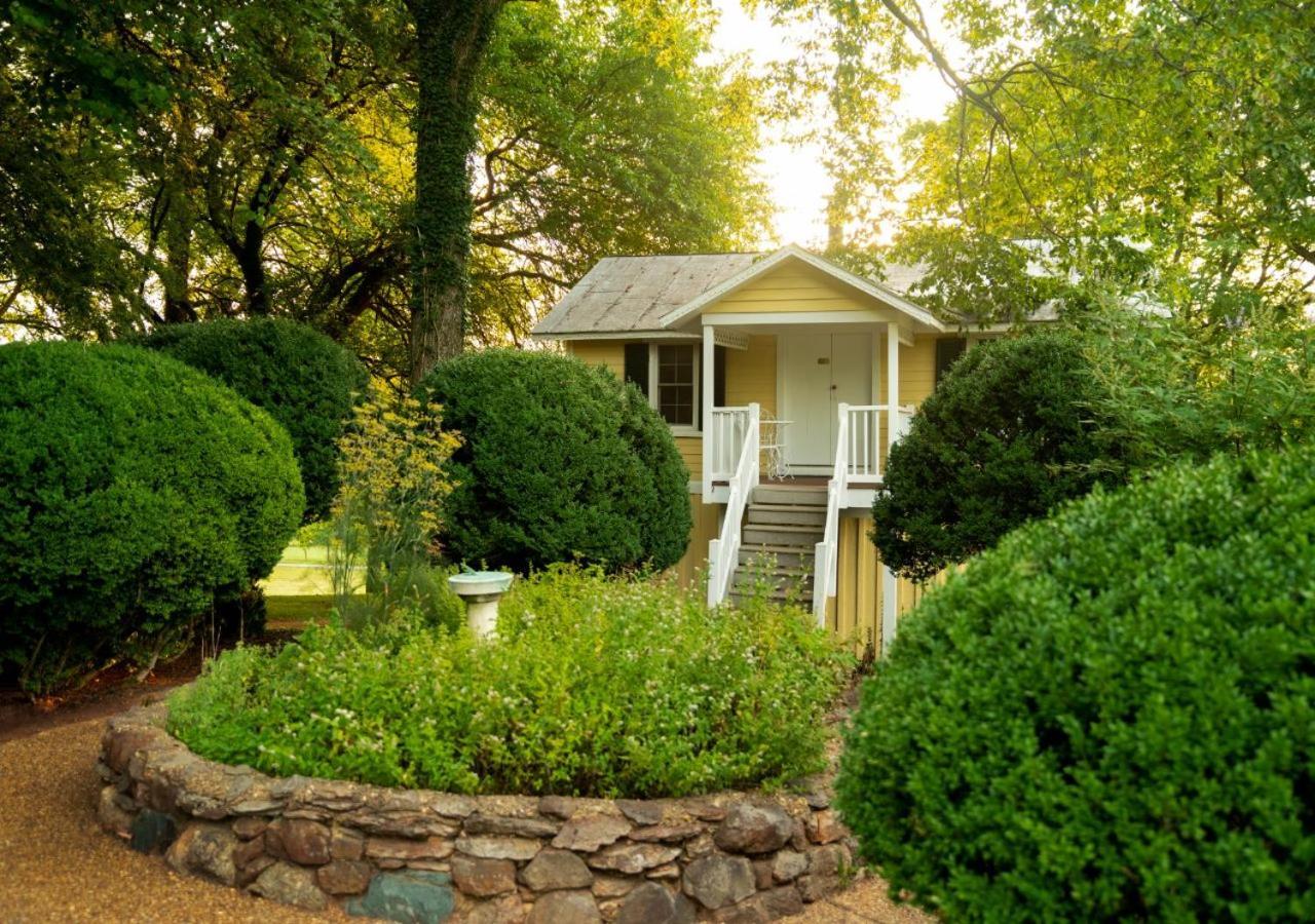 Prospect Hill Inn & Restaurant Zion Crossroads Exterior foto